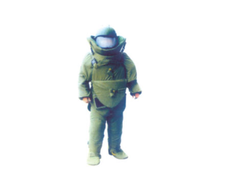 反恐救援装备：穿着排爆服对颈椎有伤害吗？